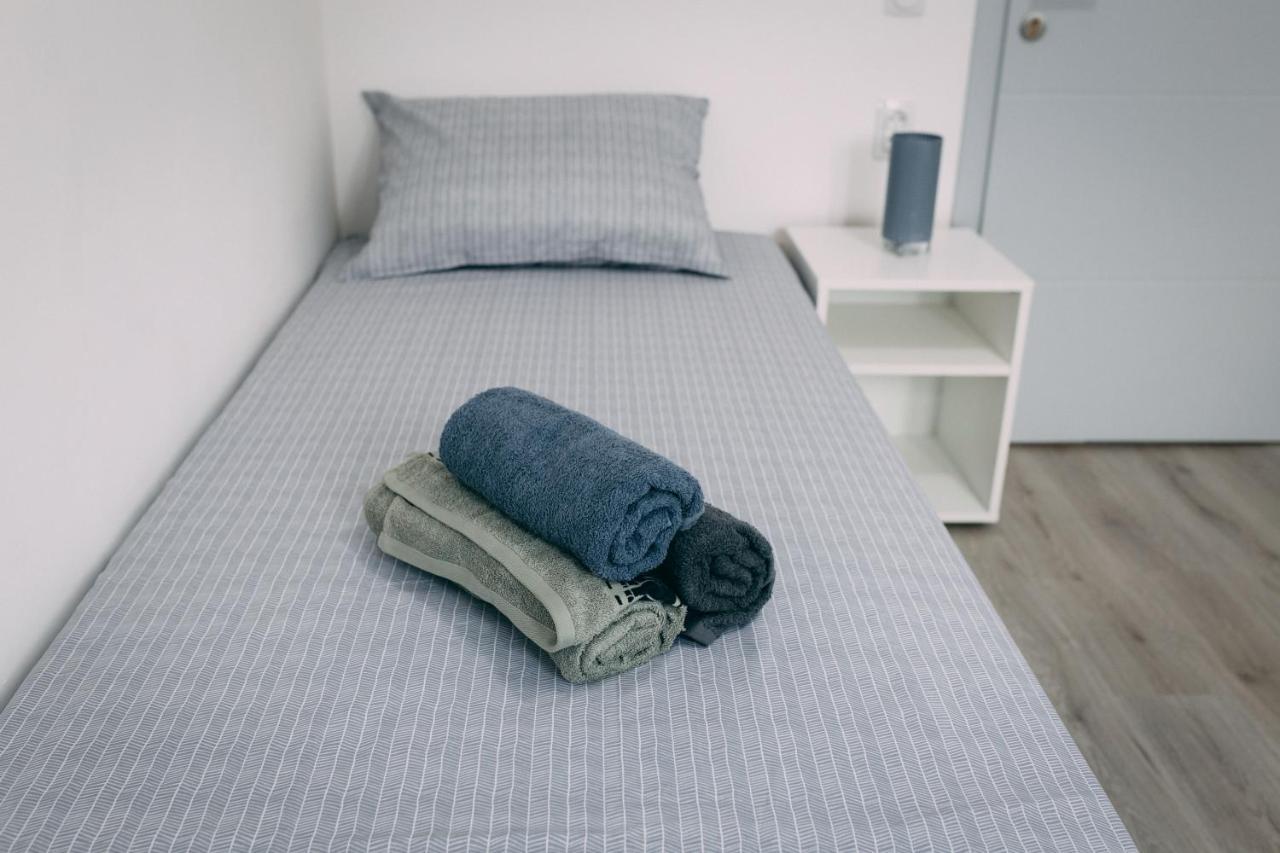 La Casa Hostel Ni Екстериор снимка
