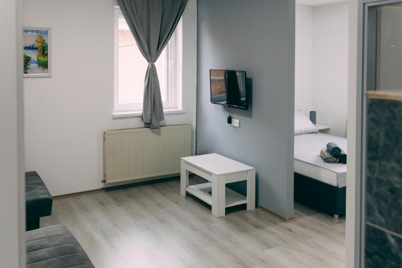 La Casa Hostel Ni Екстериор снимка