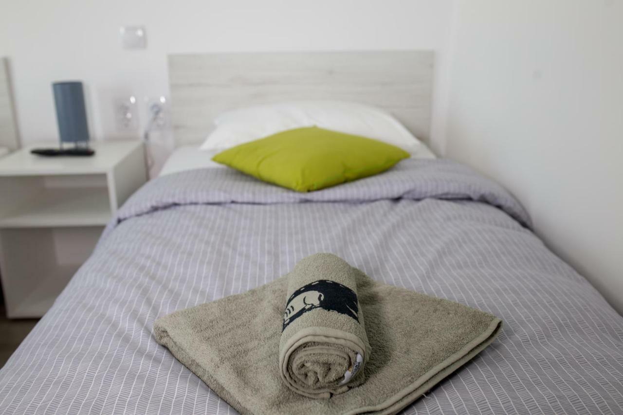 La Casa Hostel Ni Екстериор снимка