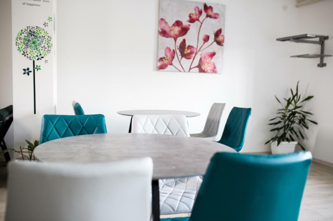 La Casa Hostel Ni Екстериор снимка